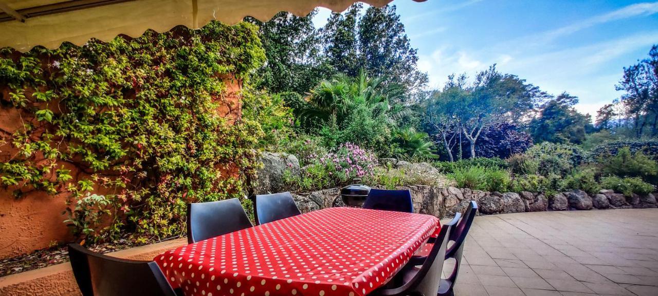 Residence Les Jardins De Sainte-Lucie "Piscine Chauffee" ภายนอก รูปภาพ